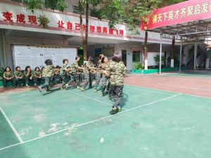 多彩活动庆“六一” 童真童趣难忘怀